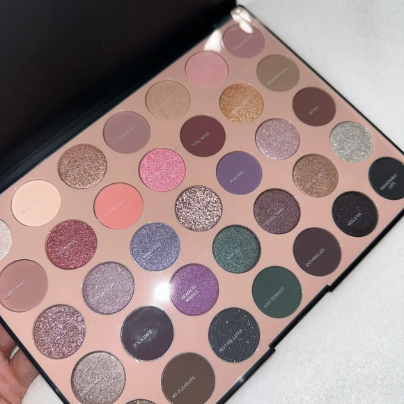 MORPHE - 35C Everyday Chic Artistry Palette - Picture 5 of 11